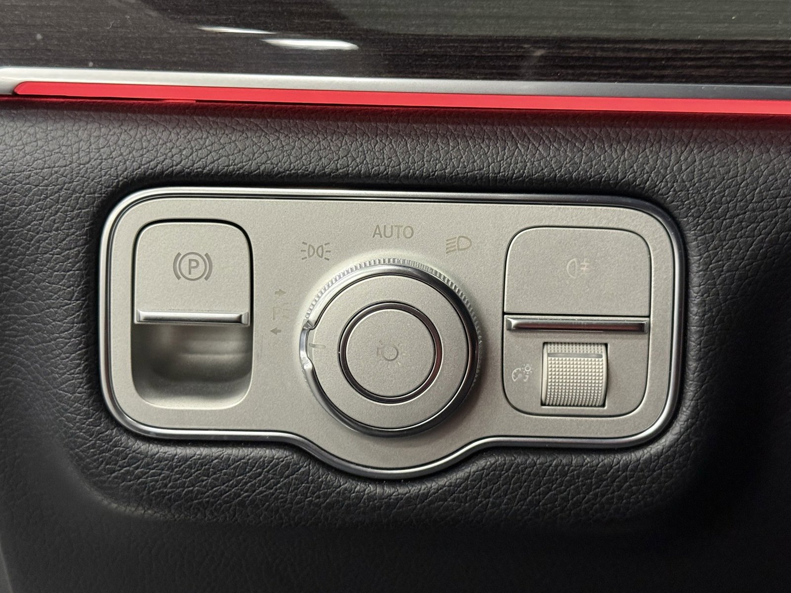 Certified 2021 Mercedes-Benz GLE 350 4MATIC image 29