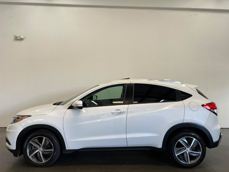 Used 2021 Honda HR-V EX-L image 3