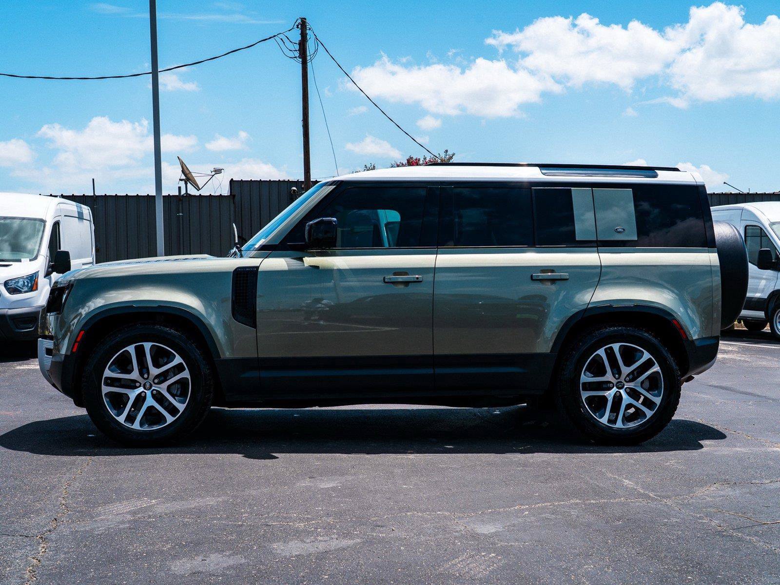 Used 2020 Land Rover Defender 110 HSE AWD/4WD image 6