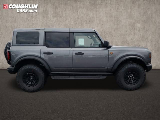 New 2026 Ford Bronco Badlands image 11