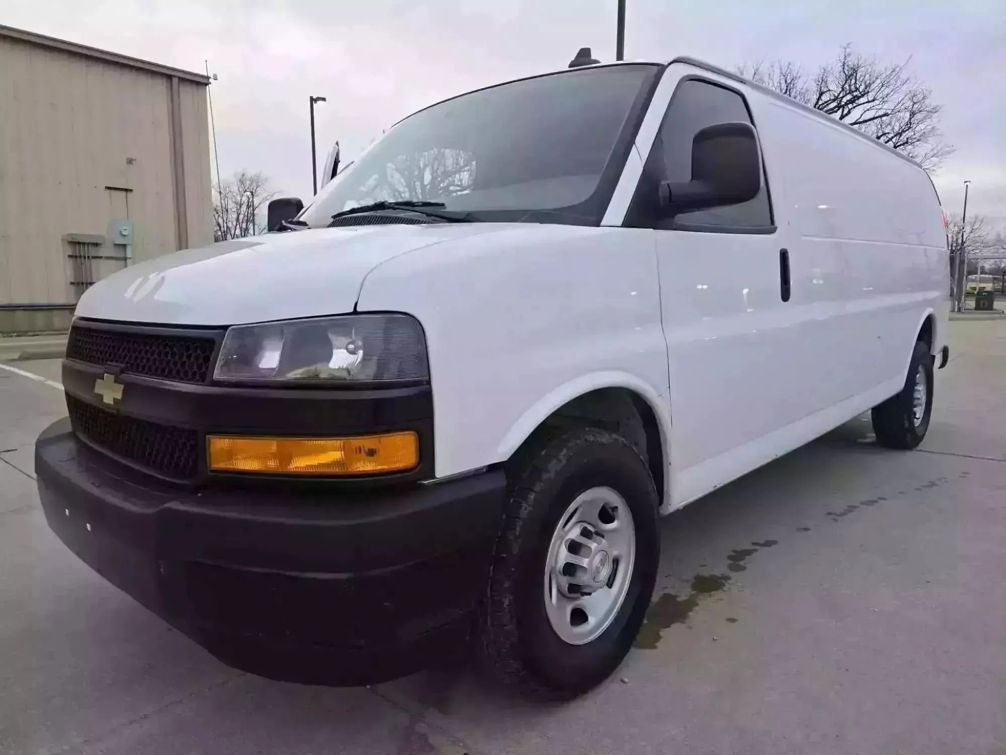 Used 2019 Chevrolet Express 2500 Extended w/ Driver Convenience Package image 1