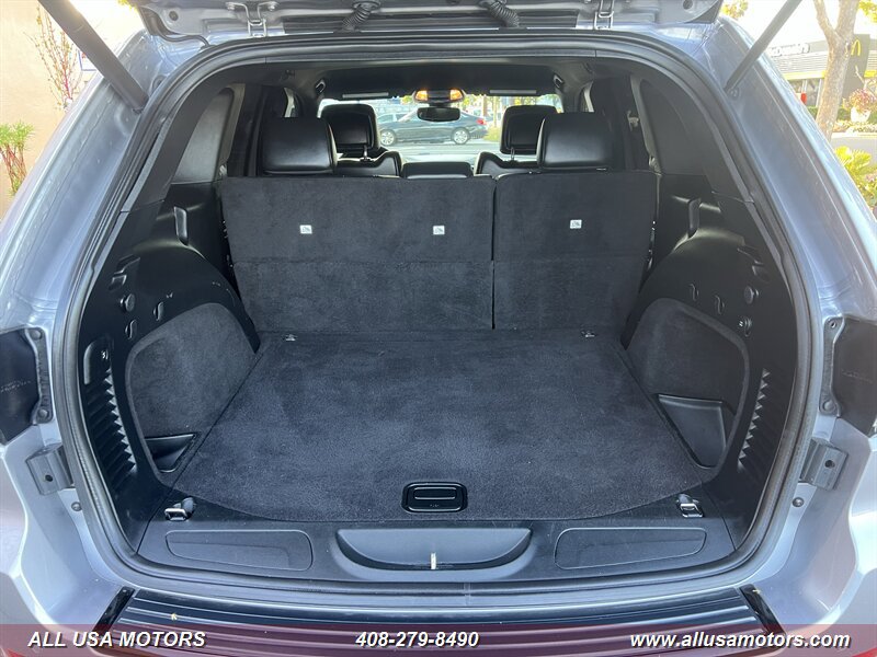 Used 2018 Jeep Grand Cherokee Altitude AWD/4WD image 26