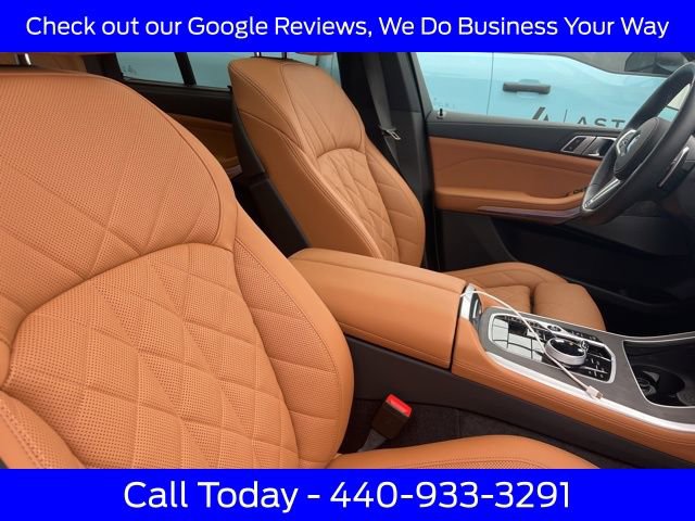 Used 2025 BMW X5 M60i image 12