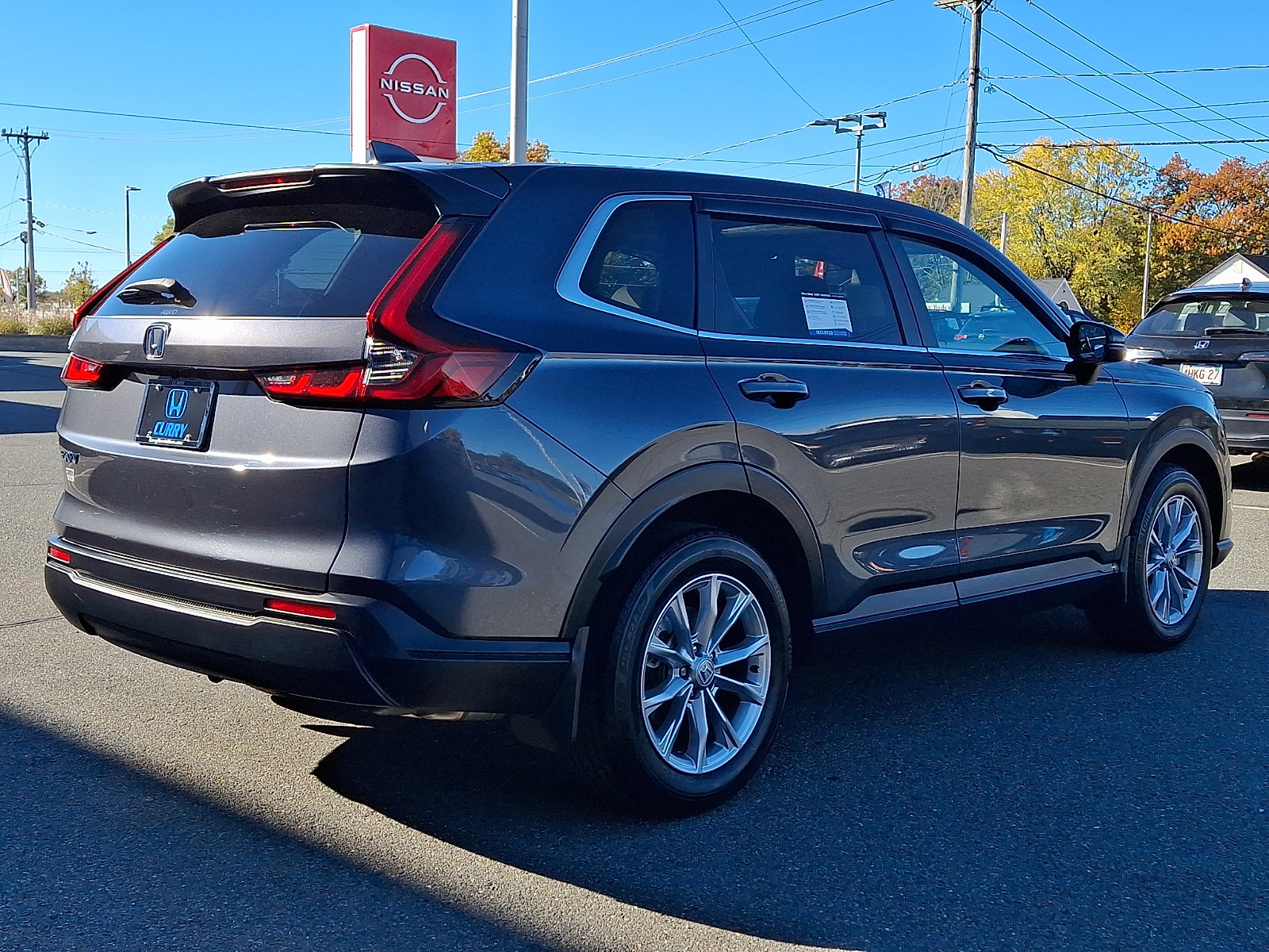 Used 2025 Honda CR-V EX image 4