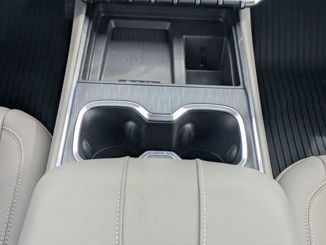 New 2026 GMC Acadia Elevation w/ Black Edition image 21