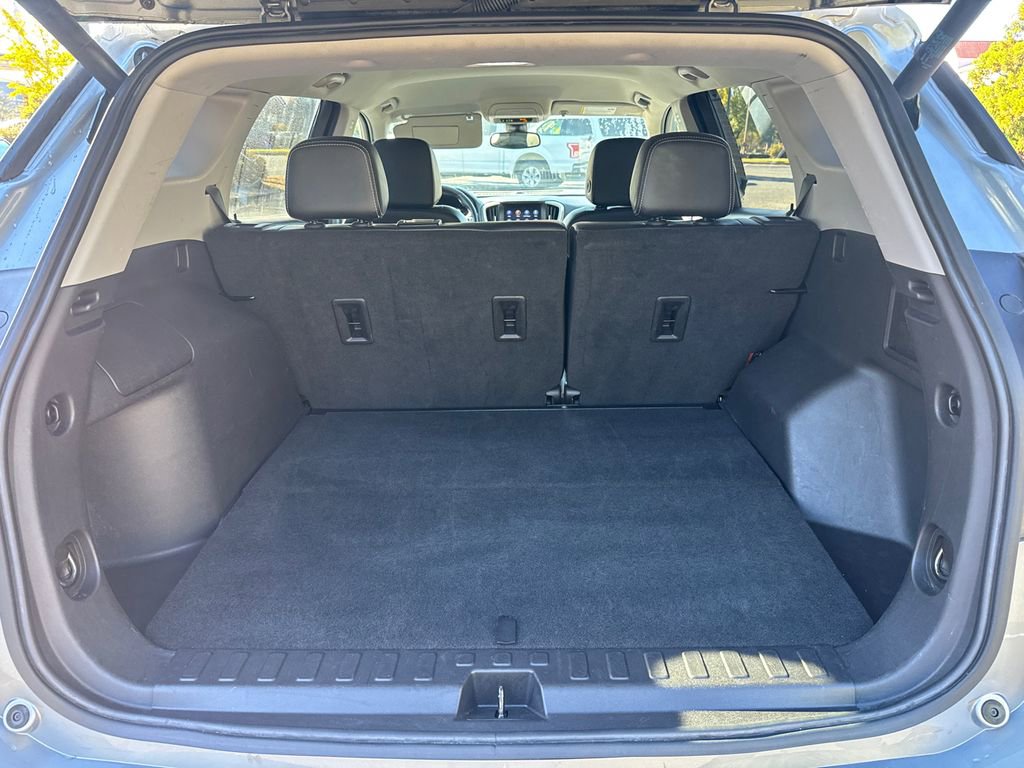 Certified 2024 GMC Terrain SLT image 18