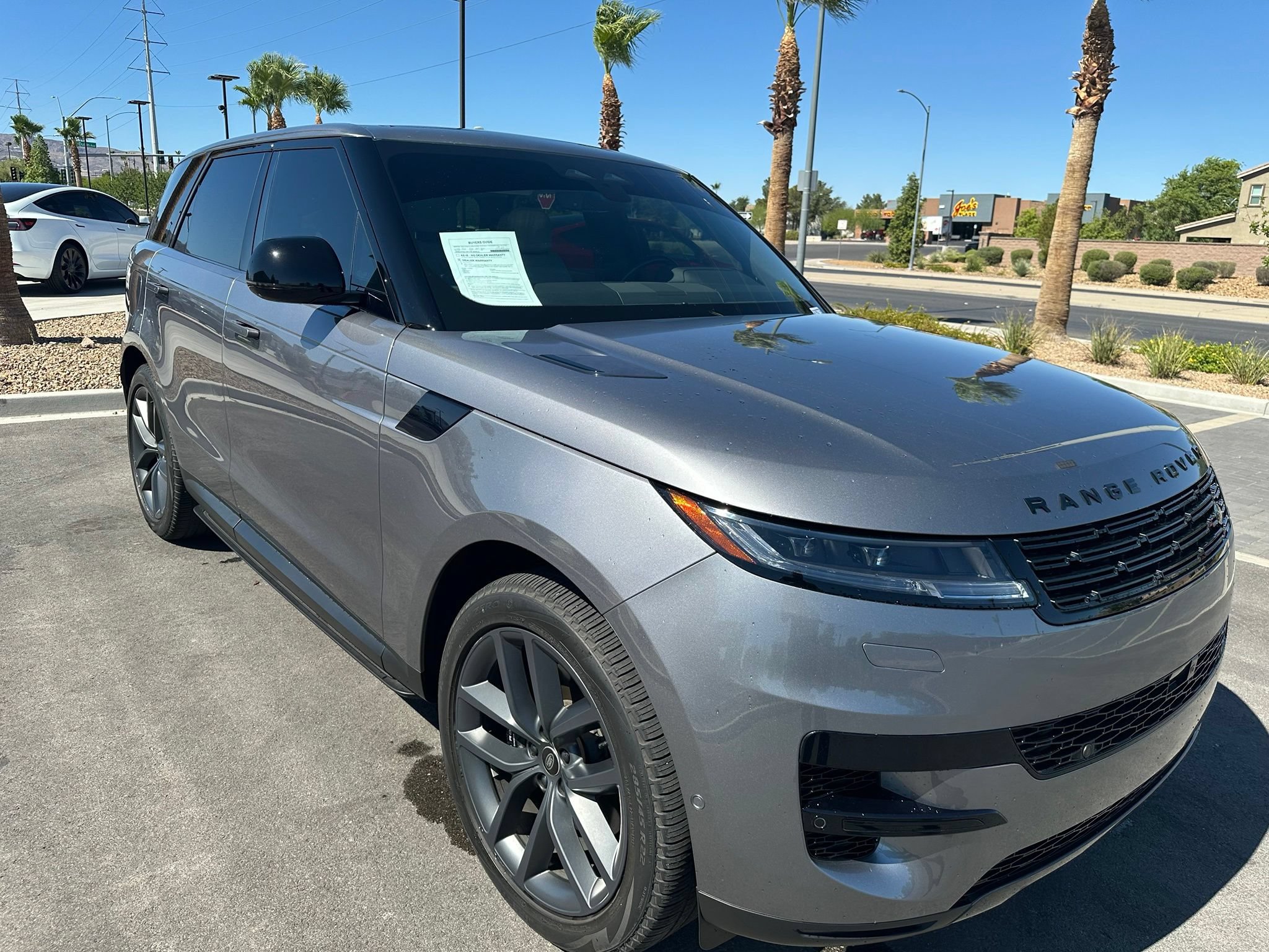 Used 2024 Land Rover Range Rover Sport SE AWD/4WD image 11