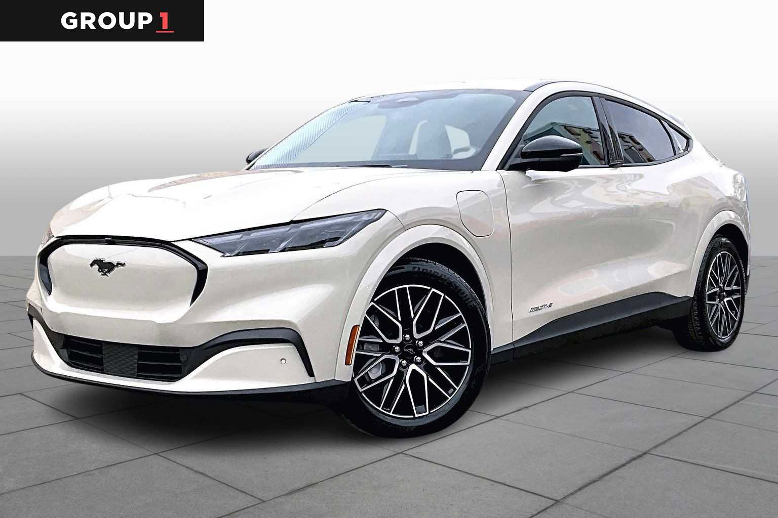 Used 2025 Ford Mustang Mach-E Premium image 1