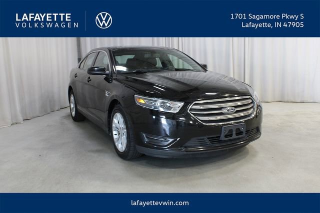 Used 2018 Ford Taurus SEL w/ Equipment Group 201A FWD image 1