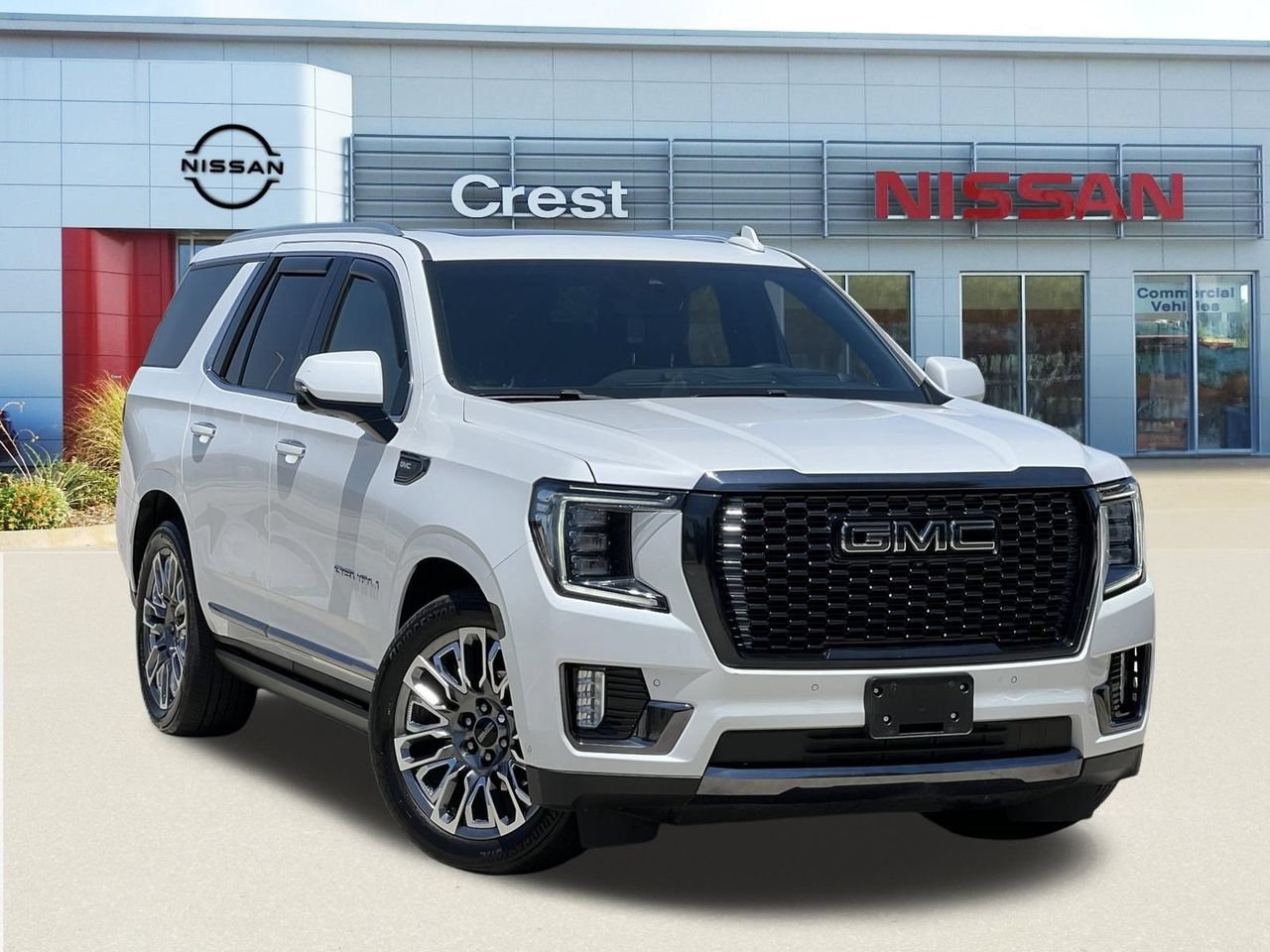 Used 2023 GMC Yukon Denali Ultimate AWD/4WD image 1