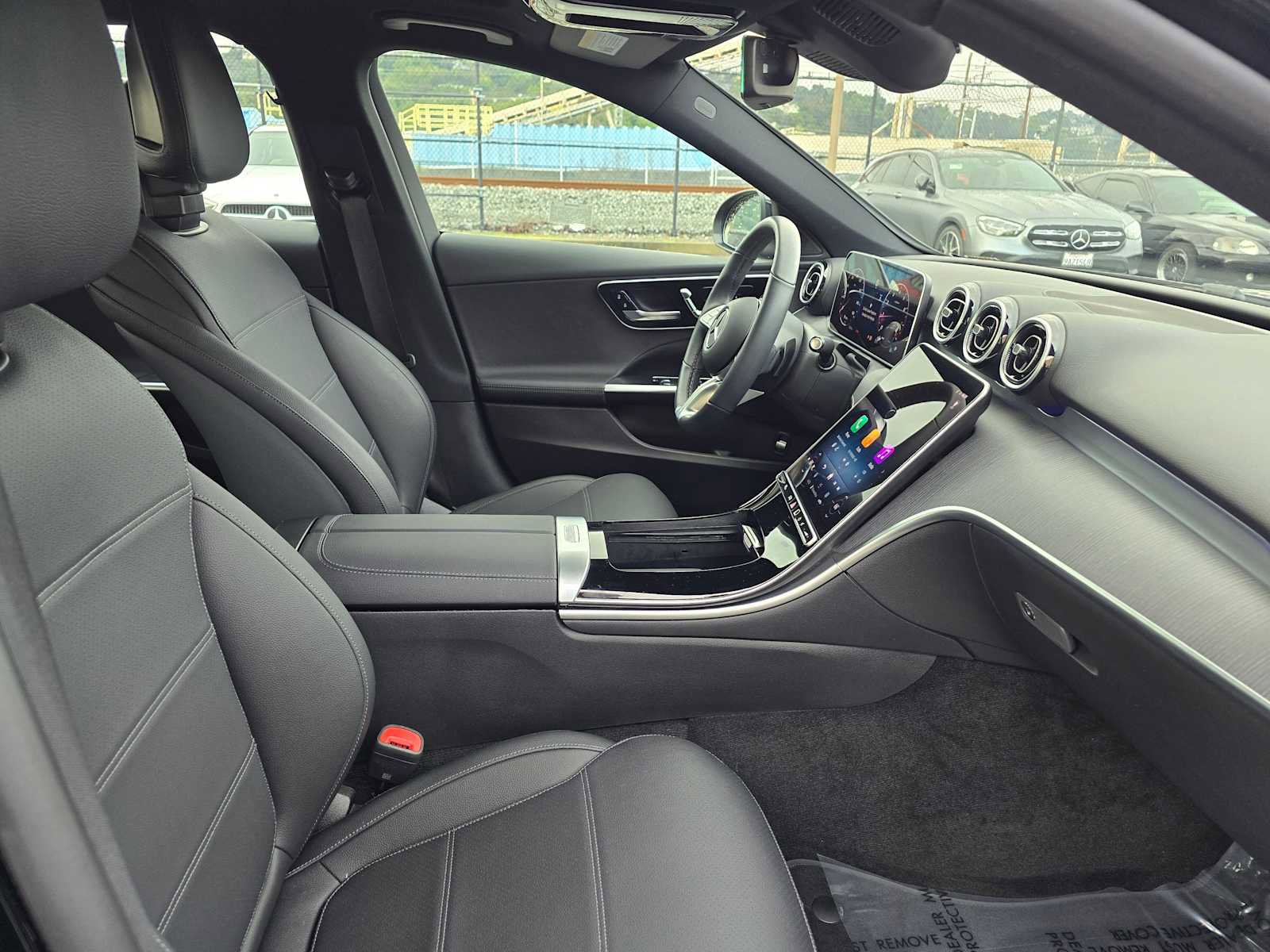 Used 2025 Mercedes-Benz C 300 4MATIC Sedan image 11