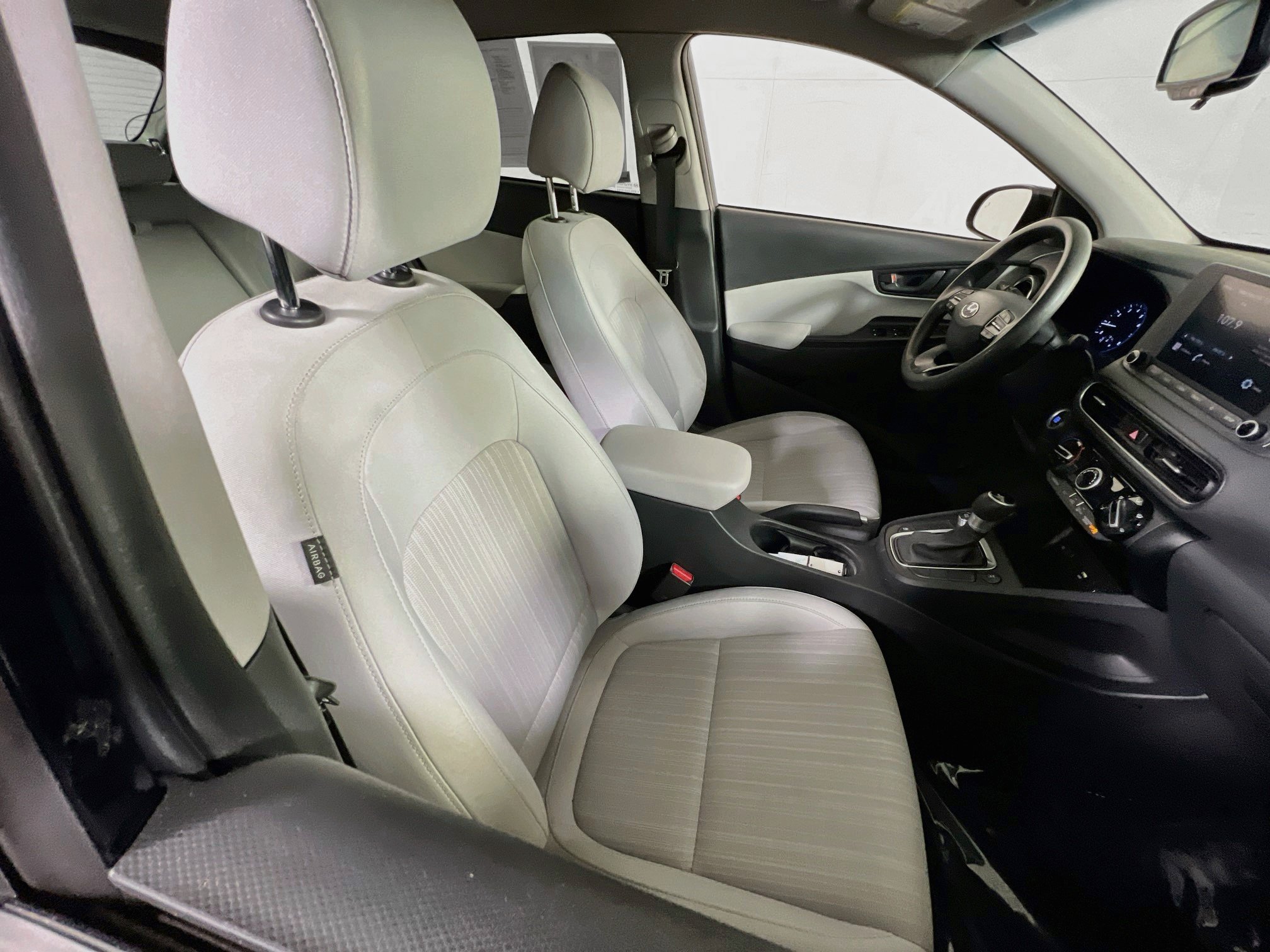 Used 2023 Hyundai Kona SEL w/ Cargo Package AWD/4WD image 25