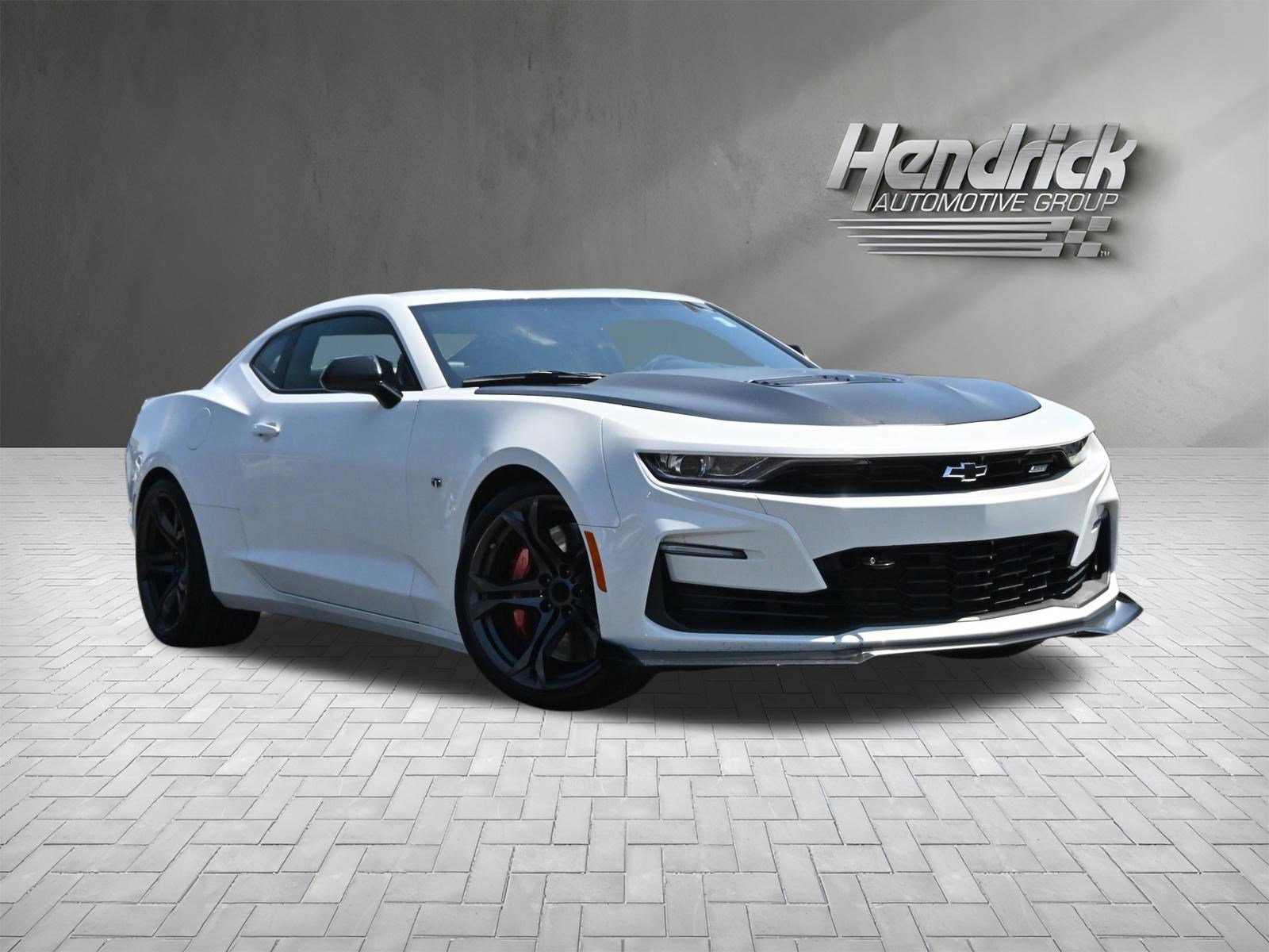 Used 2023 Chevrolet Camaro SS RWD image 2
