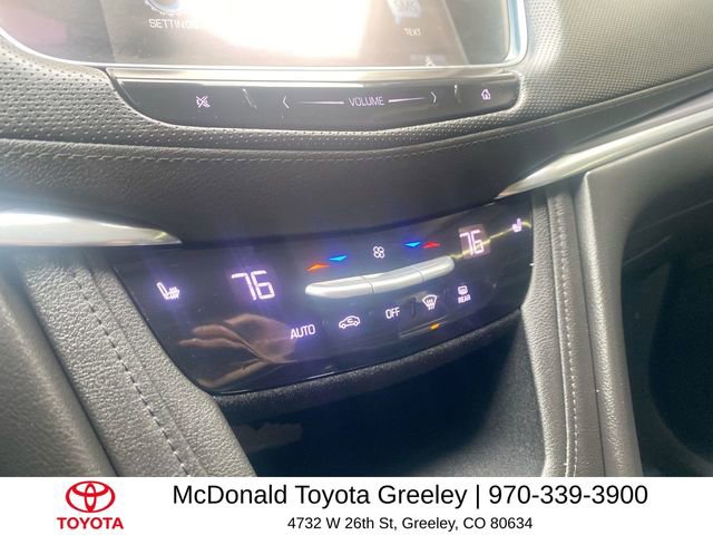 Used 2017 Cadillac XT5 Luxury w/ Driver Awareness Package image 18