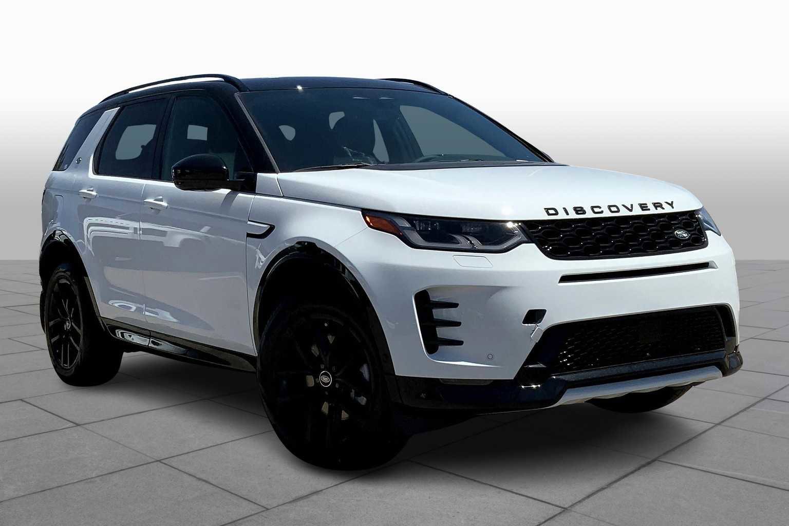 Used 2025 Land Rover Discovery Sport Dynamic SE image 2
