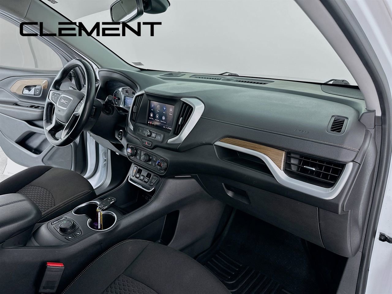 Used 2021 GMC Terrain SLE w/ Driver Convenience Package image 33