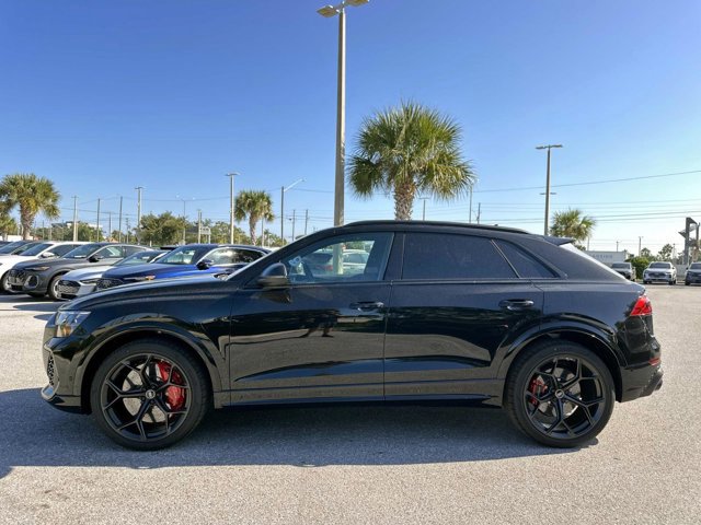 New 2026 Audi RS Q8 performance image 2