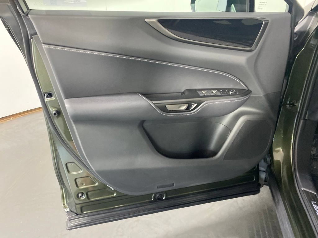 Certified 2025 Lexus NX 250 FWD w/ Accessory Package (K3) image 24