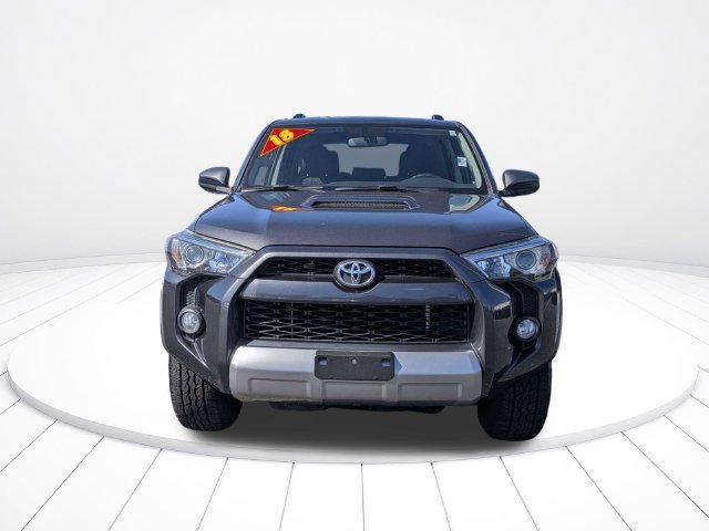Used 2018 Toyota 4Runner TRD Off-Road AWD/4WD image 8