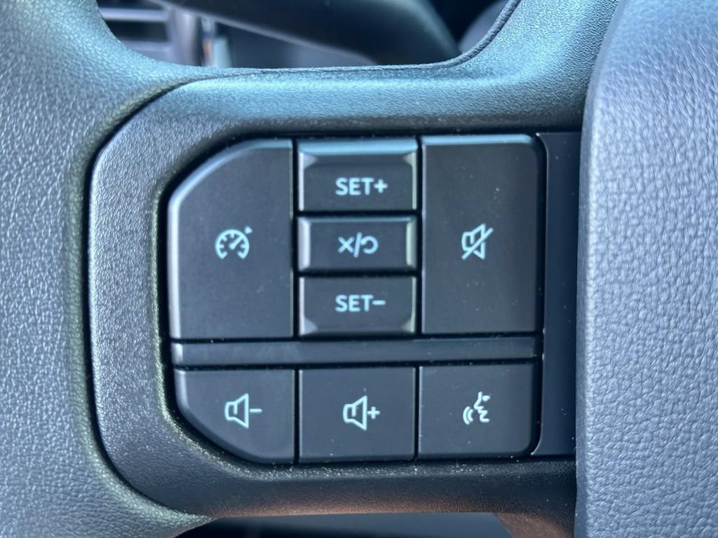 New 2026 Ford F250 XLT w/ XLT Premium Package AWD/4WD image 11