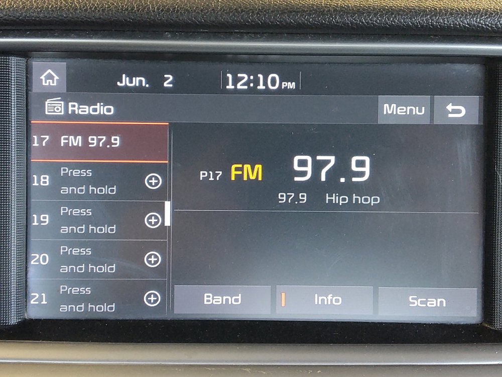 Used 2020 Kia Optima LX FWD image 25