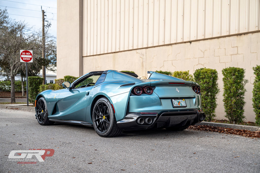 Used 2023 Ferrari 812 GTS image 5