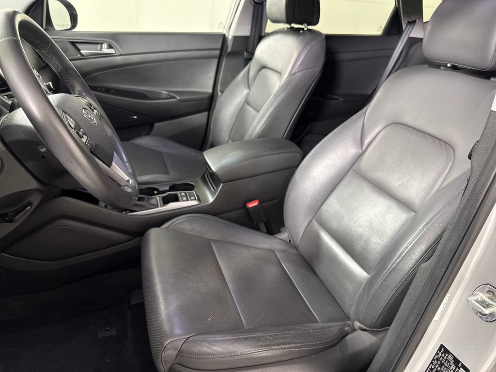 Used 2017 Hyundai Tucson Limited w/ Limited Ultimate Package 03 FWD image 11