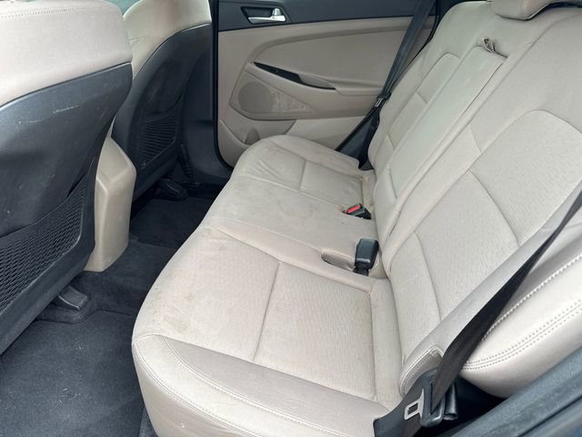 Used 2019 Hyundai Tucson SE image 15