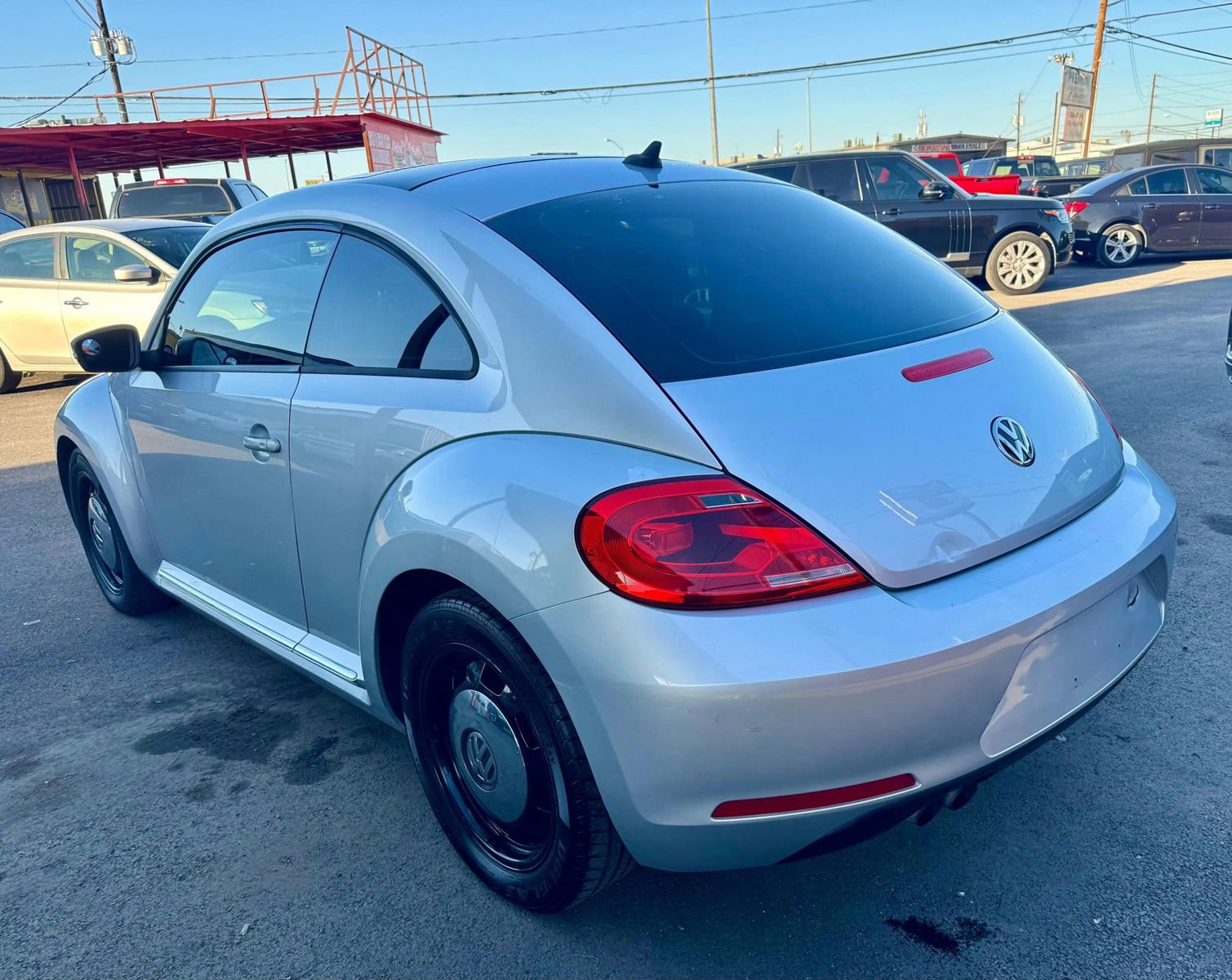 Used 2015 Volkswagen Beetle 1.8T image 8