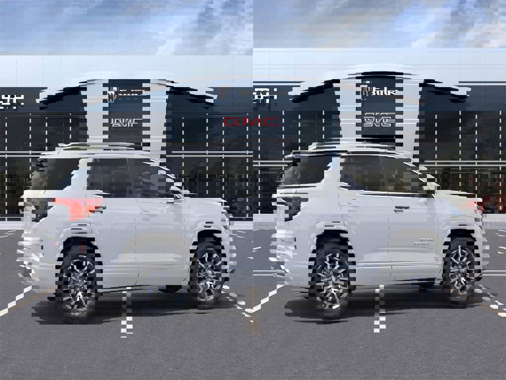 New 2026 GMC Terrain Denali image 5