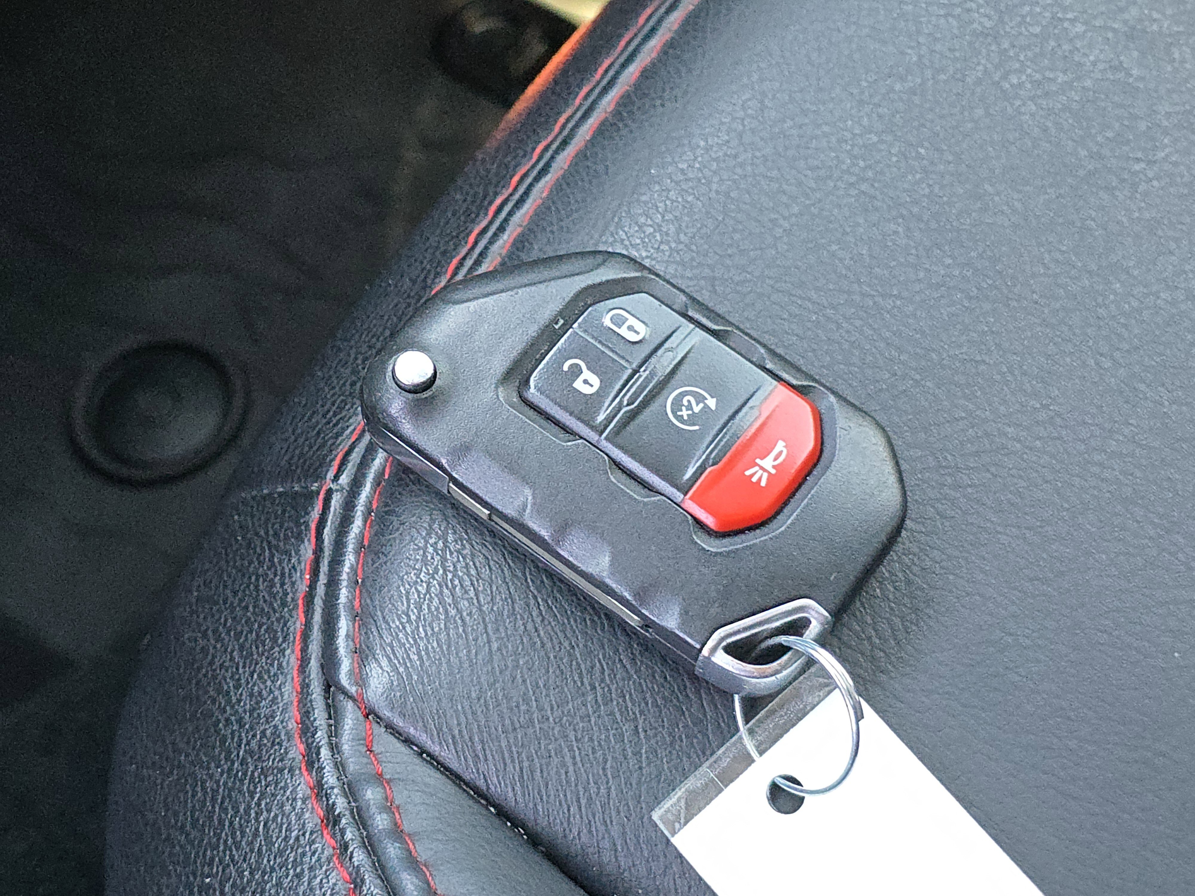 Used 2021 Jeep Gladiator Rubicon AWD/4WD image 34
