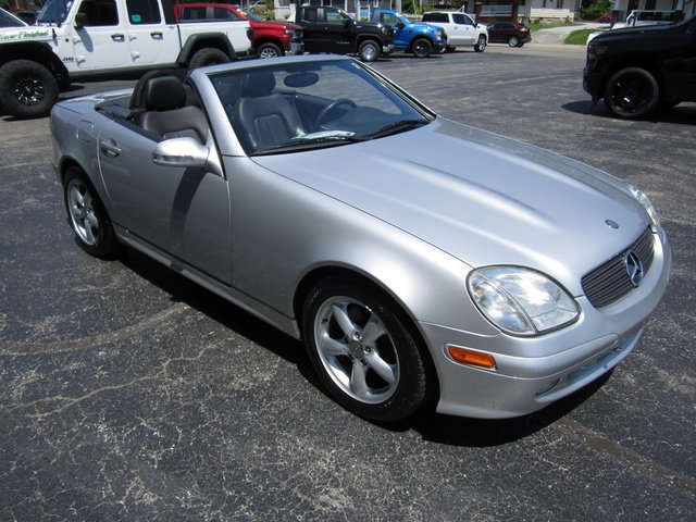 Used 2001 Mercedes-Benz SLK 320 image 11