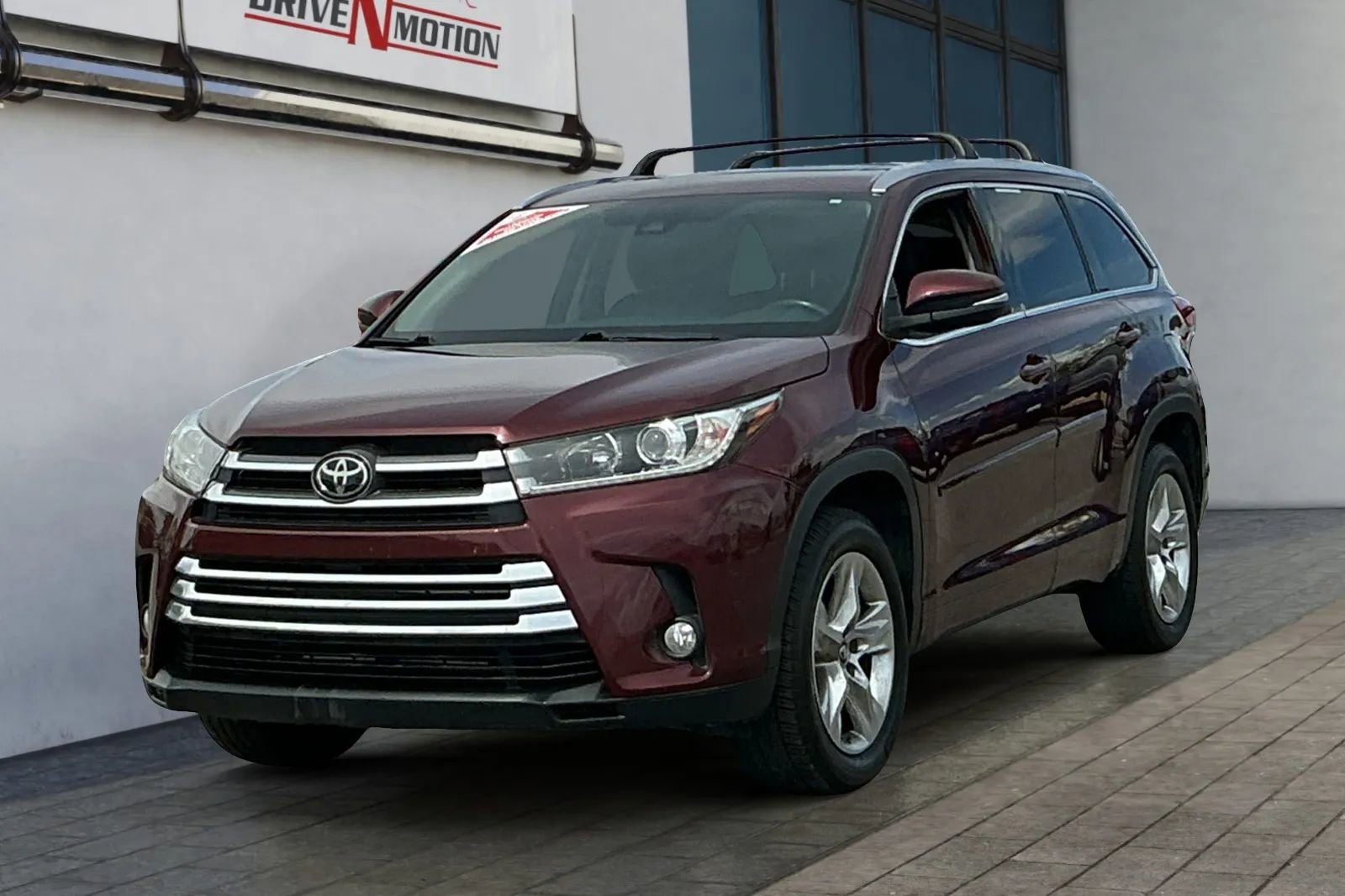 Used 2018 Toyota Highlander Limited image 7