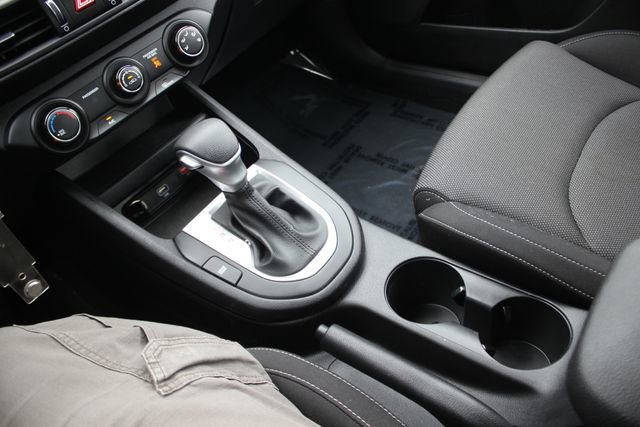 Used 2024 Kia Forte LXS w/ LXS Technology Package FWD image 10