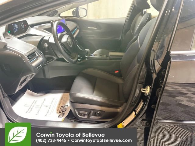 Used 2024 Toyota Prius Limited w/ Limited Premium Package image 9