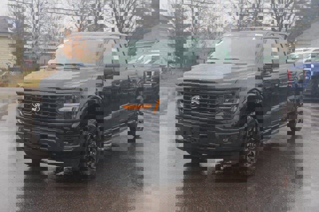 New 2025 Ford F150 STX w/ Equipment Group 201A FX4