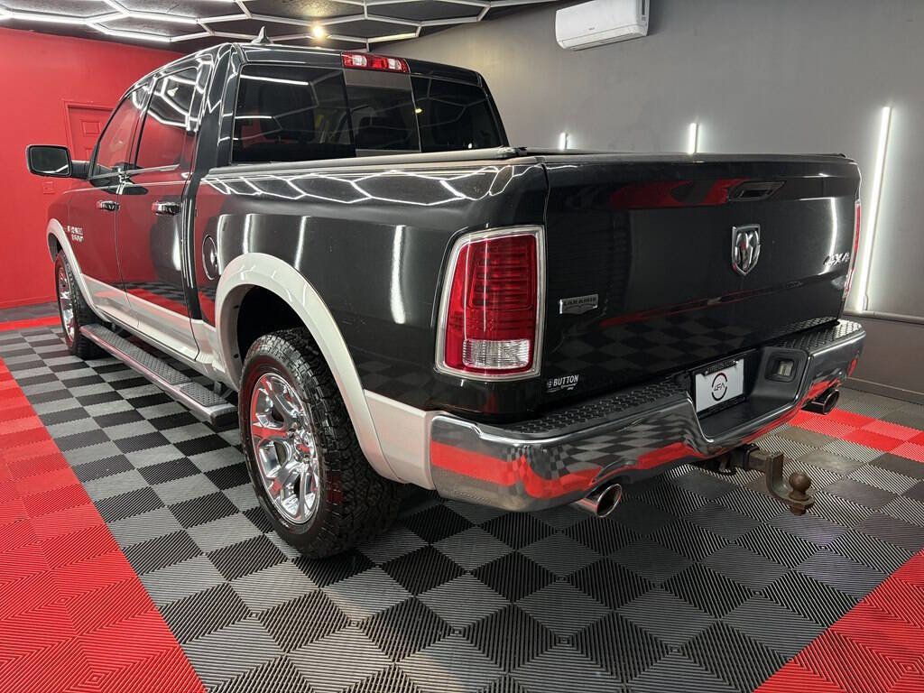 Used 2016 RAM 1500 Laramie w/ Convenience Group image 6
