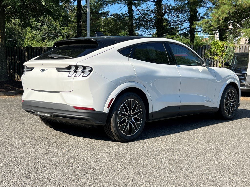 New 2025 Ford Mustang Mach-E Premium image 4