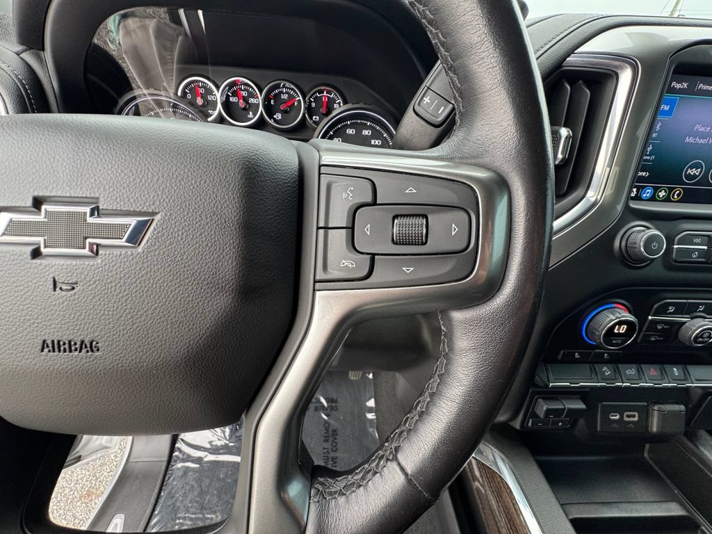 Used 2021 Chevrolet Silverado 1500 LT Trail Boss w/ Bed Protection Package AWD/4WD image 23