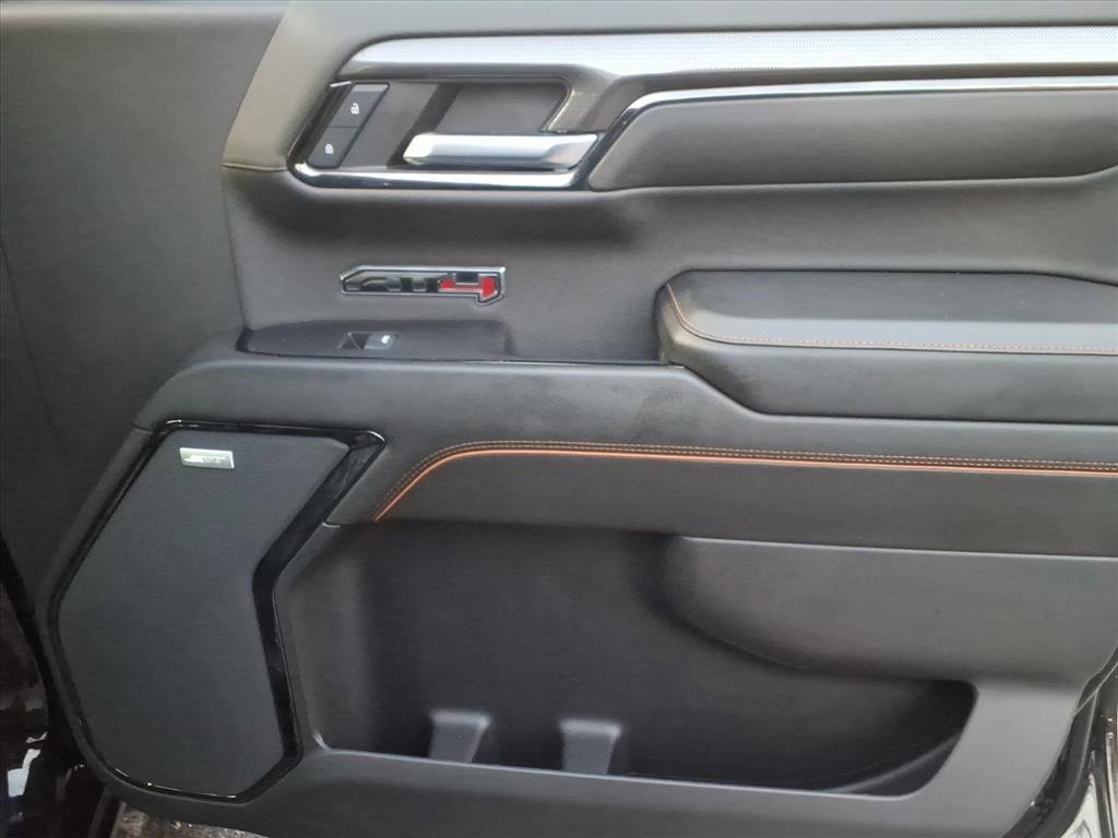Used 2024 GMC Sierra 1500 AT4 w/ Technology Package image 20