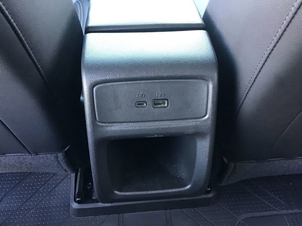 Used 2025 Chevrolet Trax LT w/ LT Convenience Package image 15