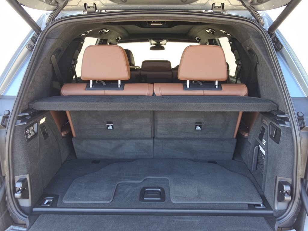 Certified 2024 BMW X7 xDrive40i w/ Executive Package AWD/4WD image 28