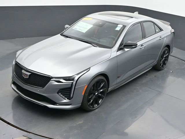 New 2025 Cadillac CT4 V w/ Super Cruise Package image 32