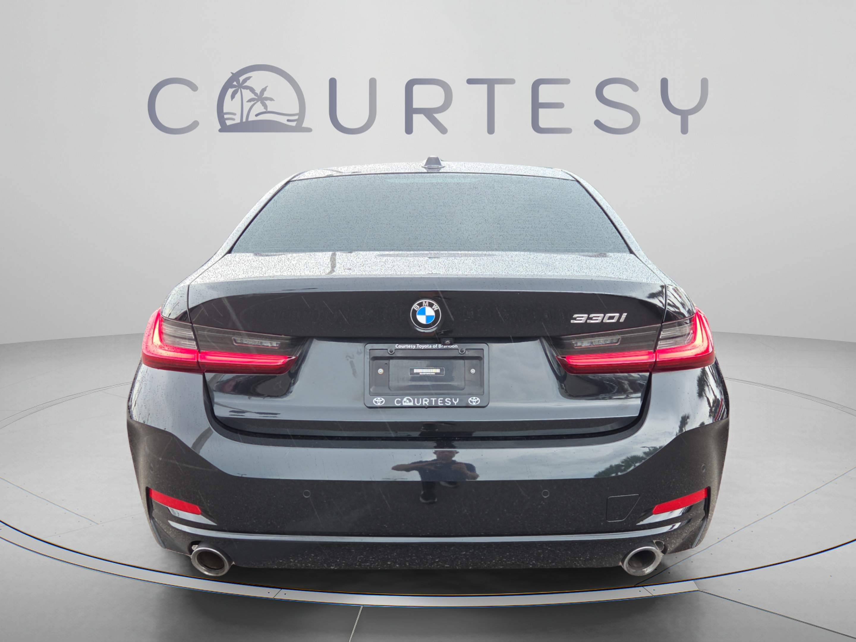 Used 2023 BMW 330i Sedan w/ Driving Assistance Package RWD image 4