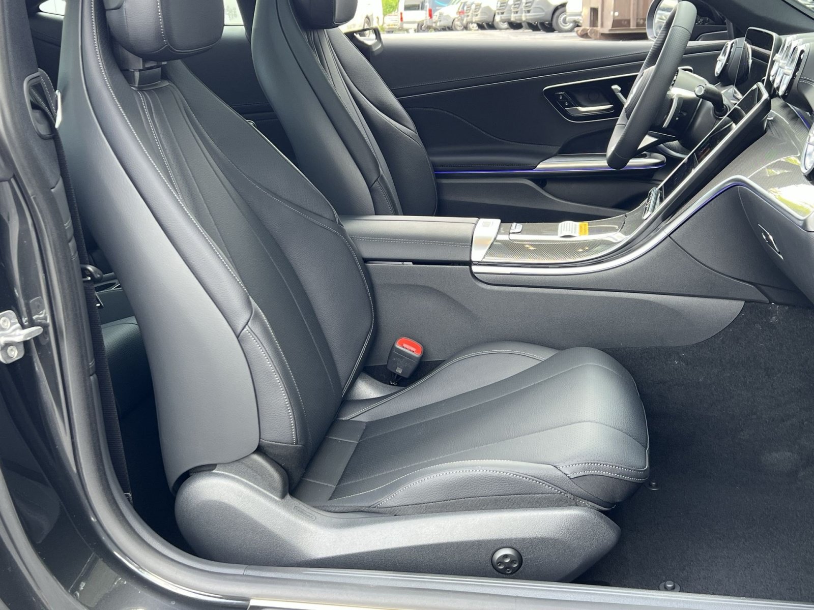 New 2026 Mercedes-Benz CLE 300 4MATIC Coupe image 33