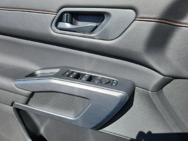 New 2026 Nissan Pathfinder SV AWD/4WD image 6