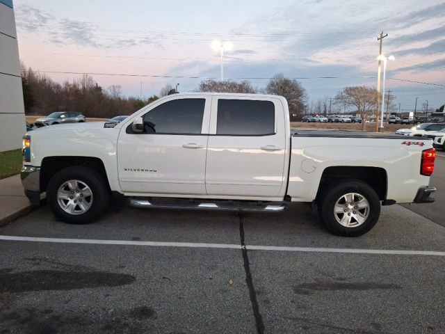 Used 2018 Chevrolet Silverado 1500 LT w/ LT Fleet Convenience Package image 4