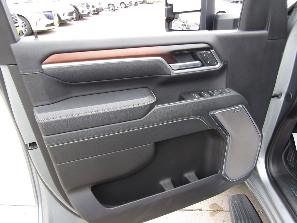 Used 2025 GMC Sierra 2500 Denali w/ Technology Package image 29