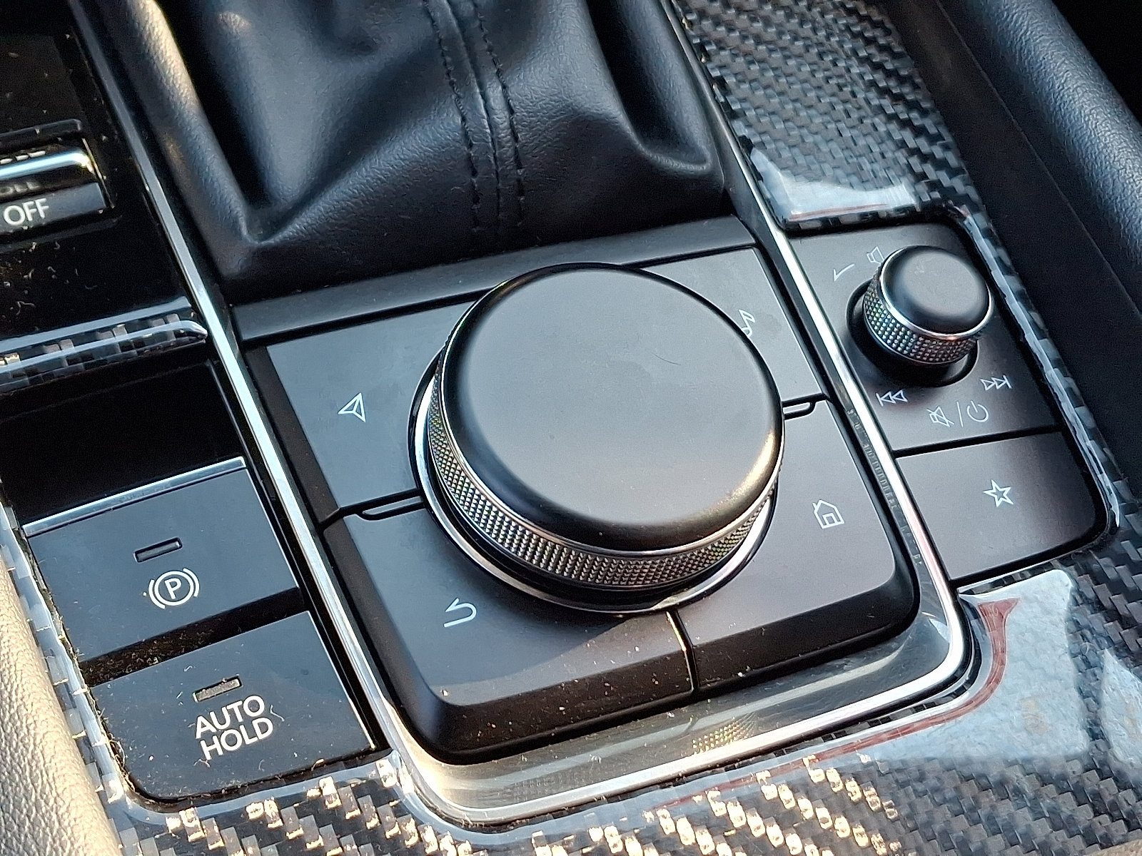 Used 2023 MAZDA MAZDA3 s image 26