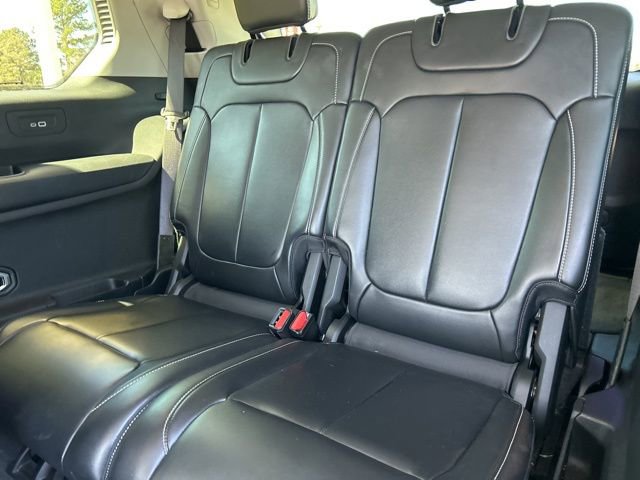 Used 2021 Jeep Grand Cherokee L Limited image 45